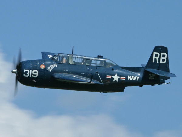 Grumman TBM-3R Avenger HB-RDG