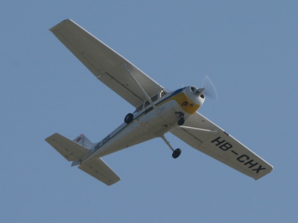 Cessna C172 HB-CHX 