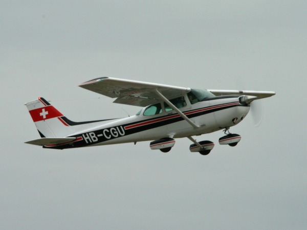 CESSNA C-172N HB-CGU 
