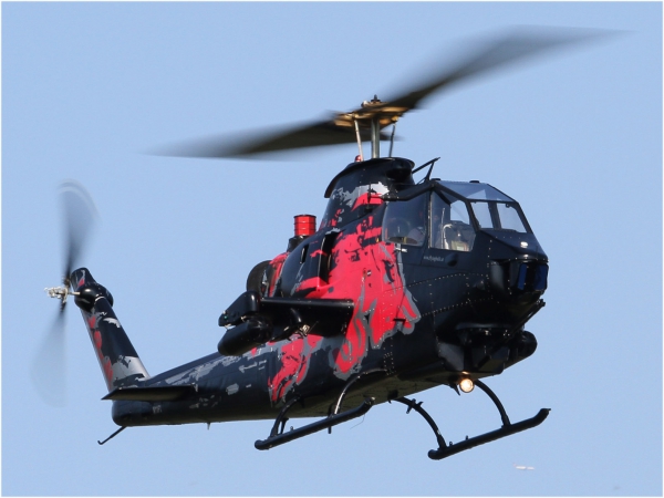 Bell AH-1 Cobra N11FX