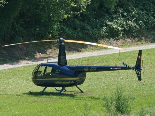 Robinson R44 Raven II HB-ZHK