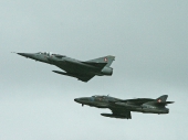 Mirage III DS HB-RDF ex J-2012 und Hawker Hunter Mk68A HB-RVW ex J-4203