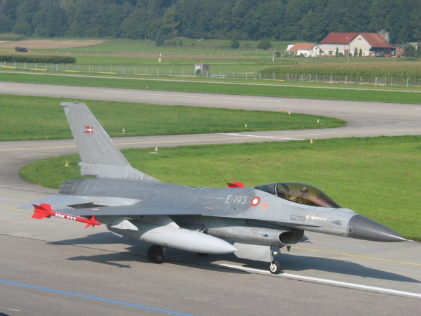 Danish - Air Force F-16A/B Fighting Falcon E-193