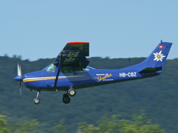 Cessna 182J HB-CBZ 