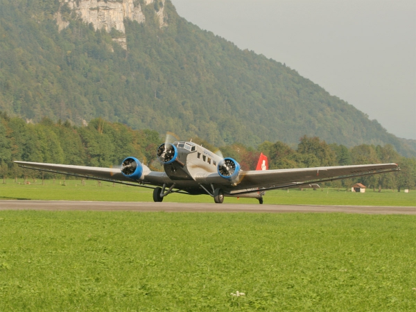 Ju-Air HB-HOP Junkers Ju52/3m G4E 