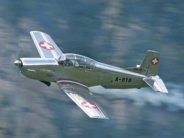 Pilatus P-3.05 HB-RCH ex A-818